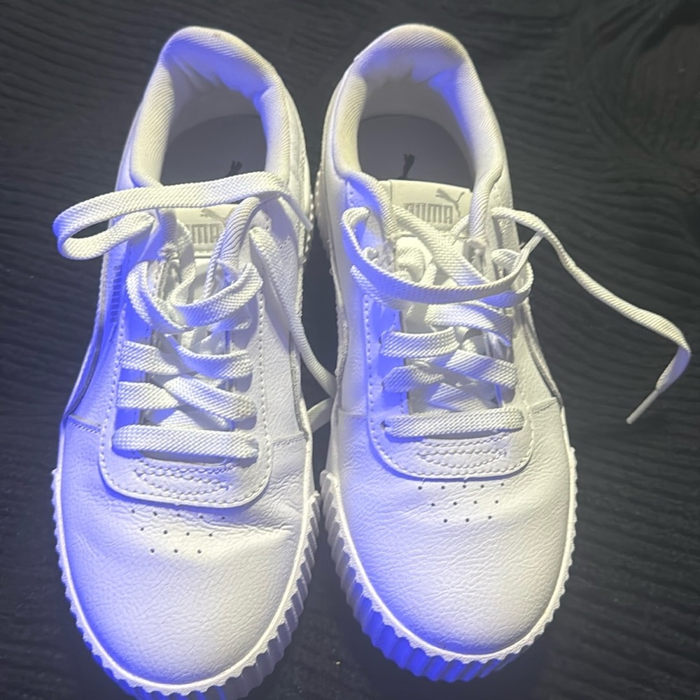 Puma Sneakers